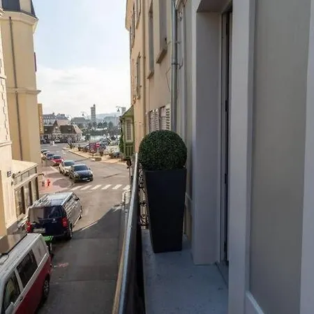 Elegant En Plein Coeur De Trouville-sur-Mer